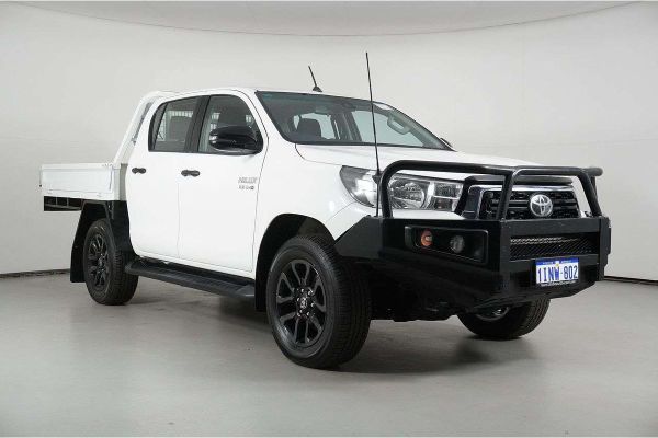 2020 Toyota HILUX SR (4x4) GUN126R MY19 UPGRADE 4X4 image