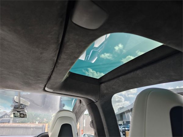 2017 TESLA MODEL X 4D WAGON MY17 100D (100XB) image