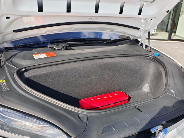 2017 TESLA MODEL X 4D WAGON MY17 100D (100XB) image