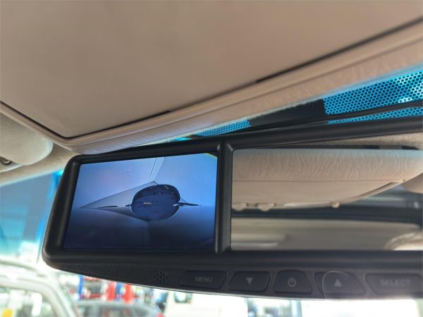 1998 Toyota Landcruiser SUV 100 VX Limited image