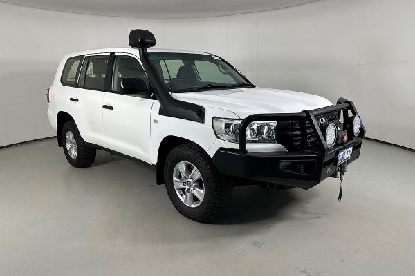 2018 Toyota LANDCRUISER GX (4x4) VDJ200R MY16 image