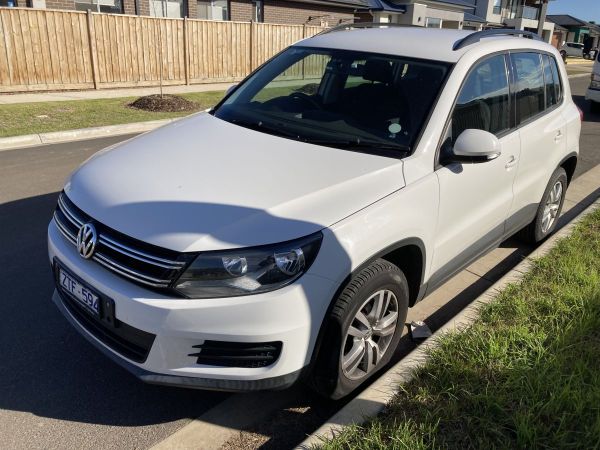 2013 Volkswagen TIGUAN SUV image