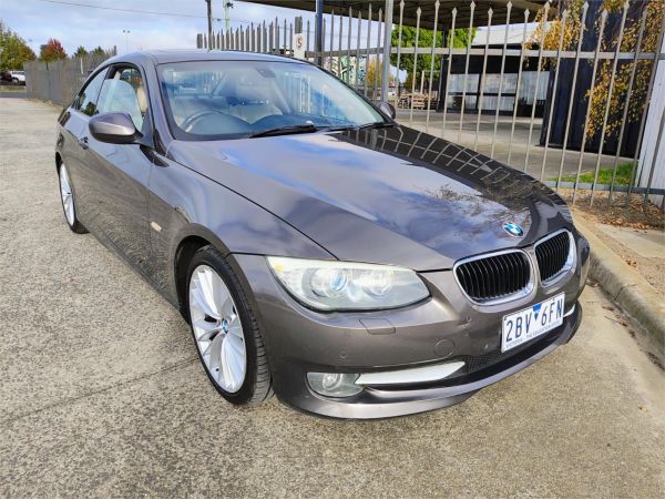 2012 BMW 3 Series Coupe E92 MY0312 320d image