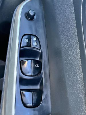 2019 Nissan Navara Utility D23 S3 RX image
