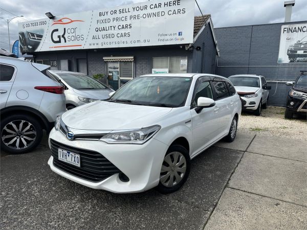 2016 Toyota Corolla Hatchback ZWE186R Hybrid image