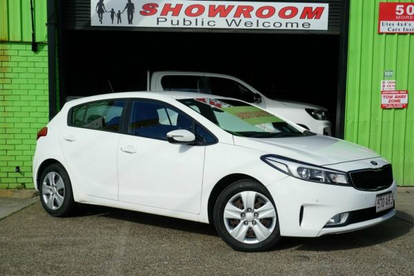 2017 Kia Cerato YD MY18 S White 6 Speed Sports Automatic Hatchback image