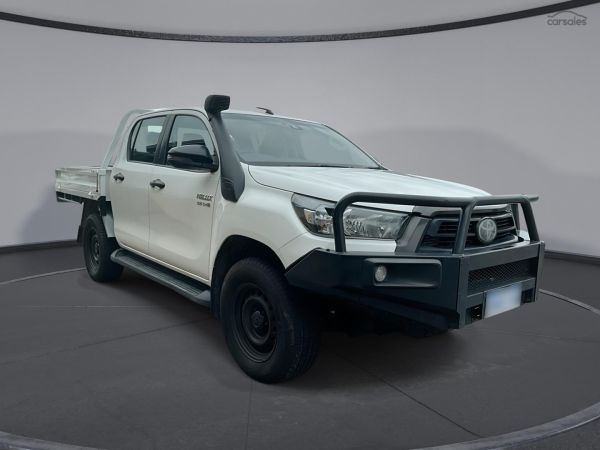 2021 Toyota Hilux SR Auto 4x4 Double Cab image