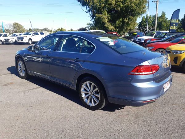 2016 VOLKSWAGEN PASSAT 4D SEDAN 3C MY17 132 TSI COMFORTLINE image
