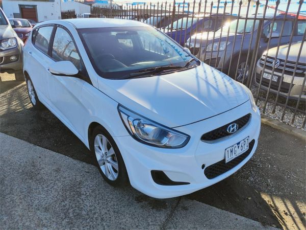 2018 Hyundai Accent Hatchback RB6 MY18 Sport image