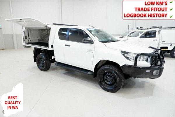2019 Toyota Hilux Cab Chassis SR Extra Cab GUN126R image