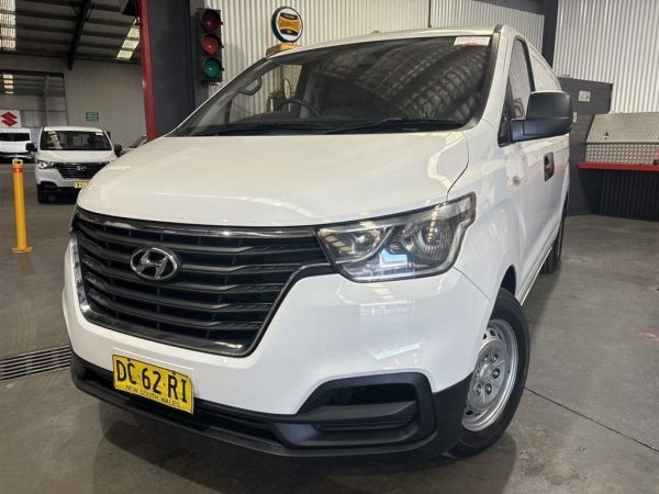 2020 Hyundai iLOAD TQ4 MY20 3S Twin Swing White 5 Speed Automatic Van image