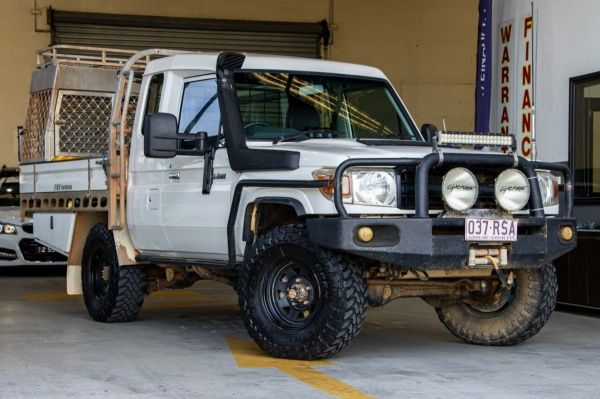 2008 Toyota Landcruiser VDJ79R Workmate White 5 Speed Manual Cab Chassis image