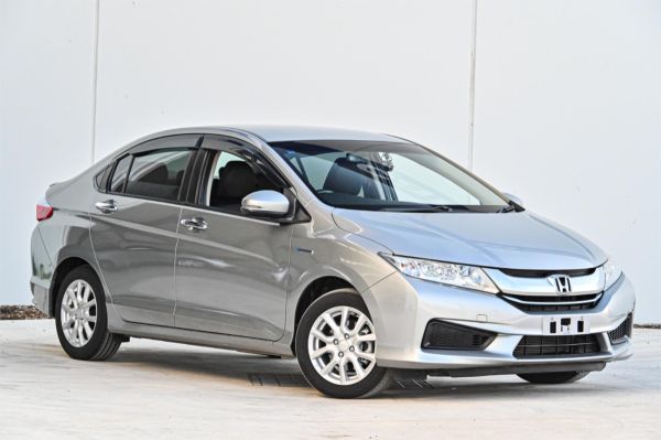 2015 Honda Grace Other image