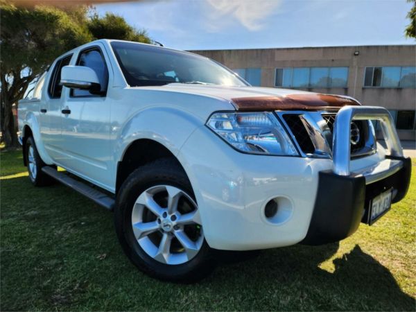 2013 Nissan Navara Dual Cab Pick-up ST (4x4) D40 MY12 image