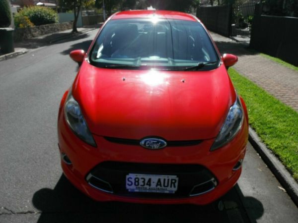 2012 Ford Fiesta WT Zetec Red 5 Speed Manual Hatchback image