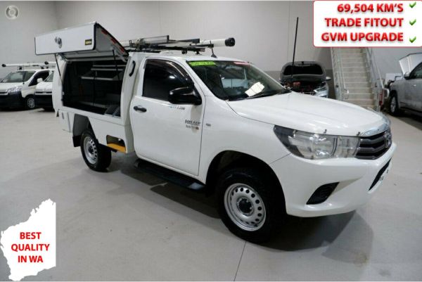 2018 Toyota Hilux Cab Chassis SR GUN126R image