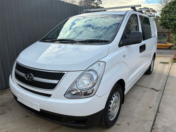 2015 Hyundai iLOAD TQ2-V MY15 White 5 Speed Automatic Van image