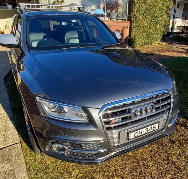 MY2015 Audi SQ5 SUV TDI image