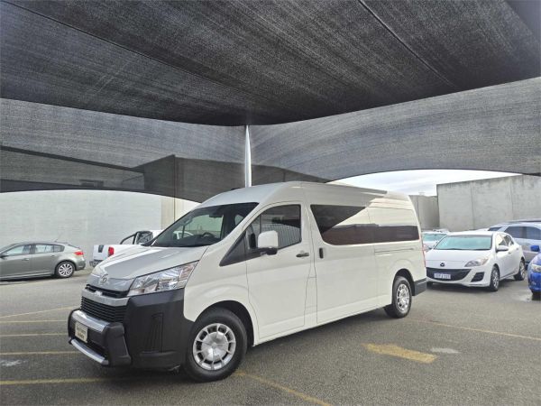 2019 Toyota Hiace Bus GDH322R Commuter image