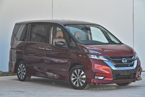 2017 Nissan Serena Other image