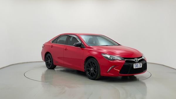 2017 Toyota Camry RZ S.E. Sedan image