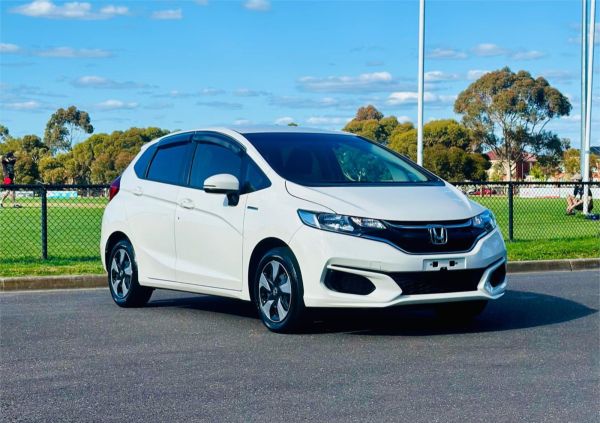2018 Honda Fit Hatchback GP5 F image