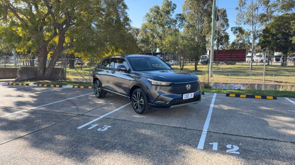 2023 Honda HR-V e:HEV L Wagon image