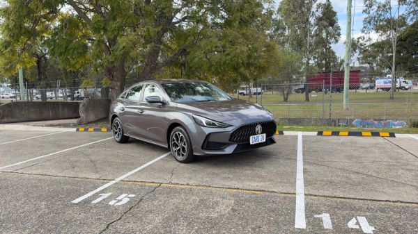 2024 MG MG5 Vibe Sedan image