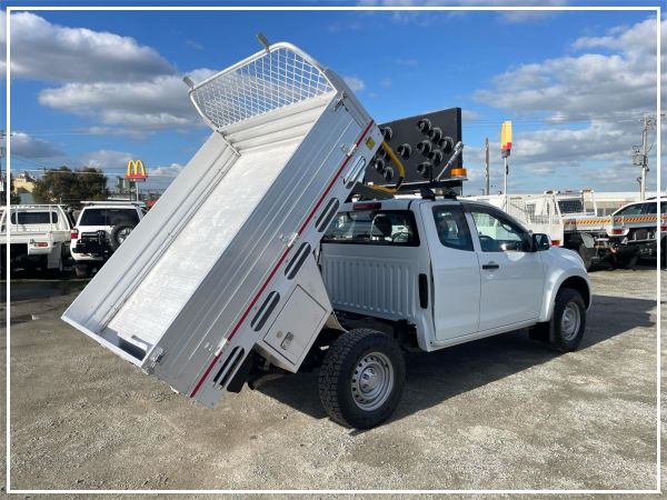 2015 Isuzu D-MAX Cab Chassis MY15 SX High Ride image