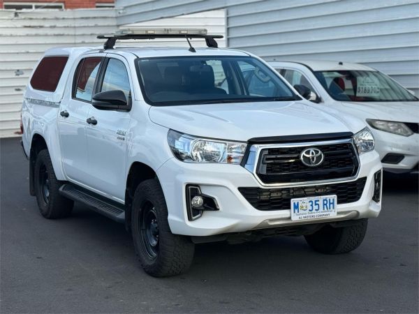 2019 Toyota Hilux Utility GUN126R SR image