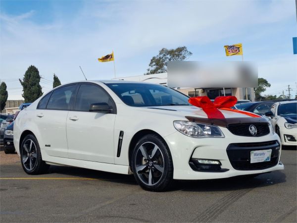 2016 Holden Commodore Sedan VF II MY16 SS Black image
