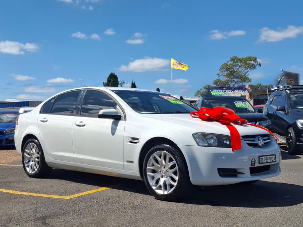 2010 Holden Commodore Sedan VE MY10 International image