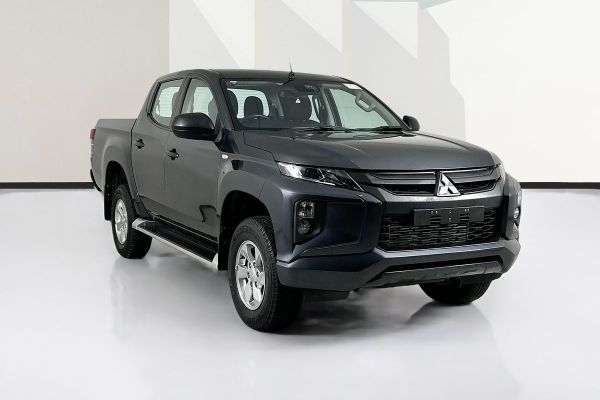 2021 Mitsubishi TRITON GLX+ (4x4) MR MY22 4X4 image