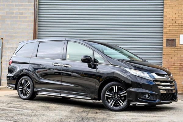 2016 Honda Odyssey Wagon RC4 Hybrid Absolute Honda Sensing image