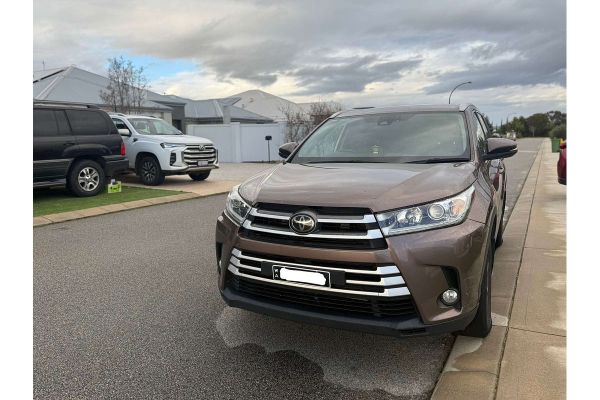 2018 Toyota Kluger GXL GSU50R image