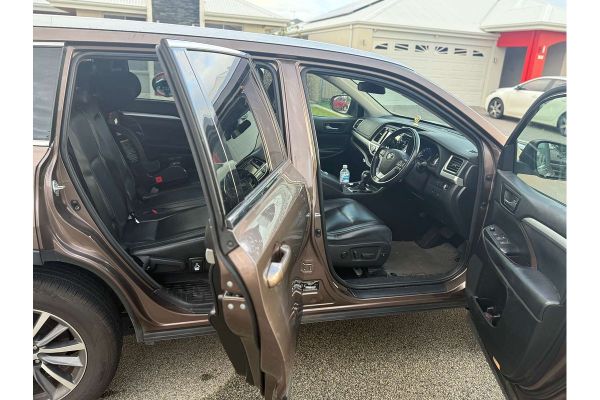 2018 Toyota Kluger GXL GSU50R image