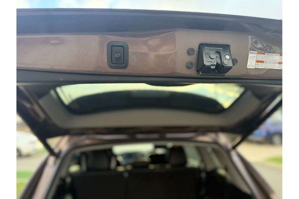 2018 Toyota Kluger GXL GSU50R image