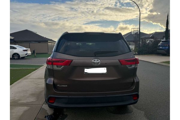 2018 Toyota Kluger GXL GSU50R image