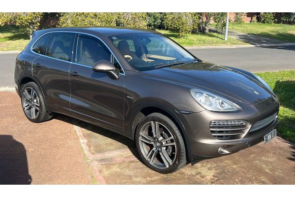 2011 Porsche Cayenne Diesel 92A image