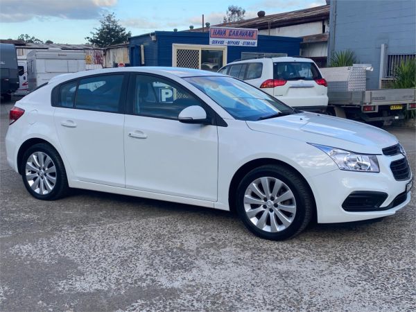 2016 Holden Cruze Hatchback JH Series II MY16 Equipe image