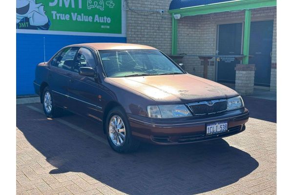 2002 Toyota Avalon Conquest MCX10R Mark II image