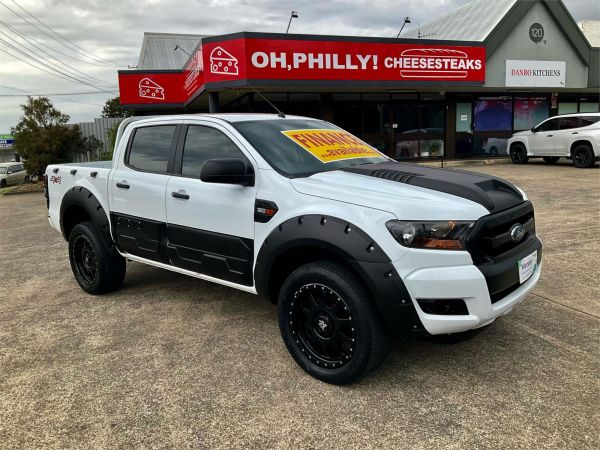 2018 FORD RANGER CREW CAB UTILITY PX MKII MY18 XL 3.2 (4x4) image