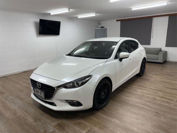 2018 Mazda 3 Hatchback BN5438 SP25 image