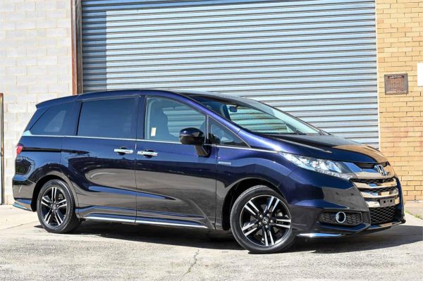 2016 Honda Odyssey Wagon RC4 Hybrid Absolute Honda Sensing image