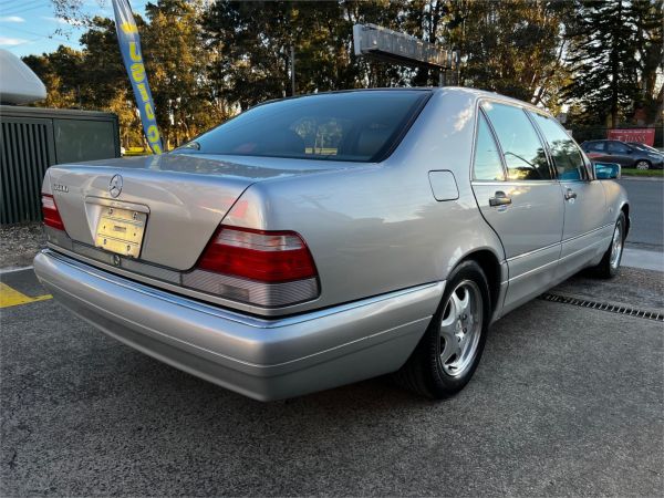 1996 Mercedes-Benz S-Class Sedan W140 S500 image