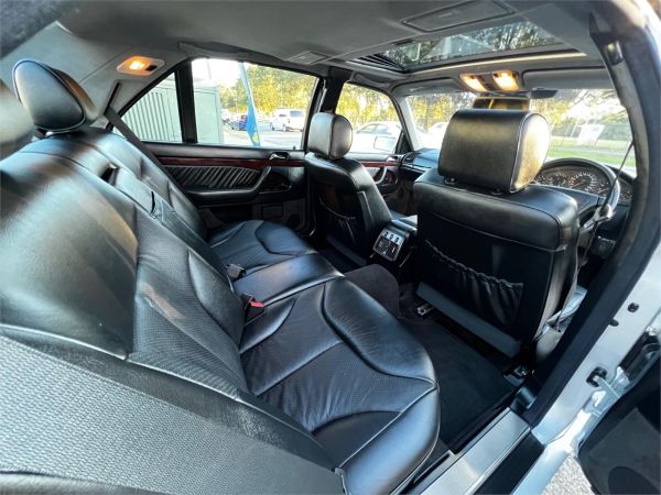 1996 Mercedes-Benz S-Class Sedan W140 S500 image