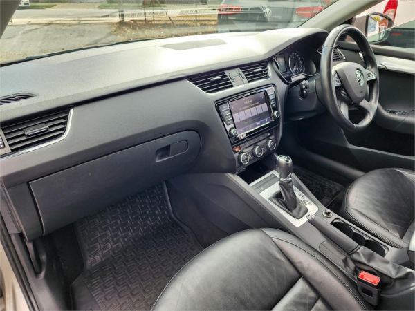 2013 SKODA Octavia Liftback NE MY14 Elegance 132TSI image
