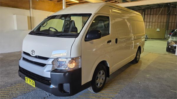 2015 TOYOTA HIACE 4D VAN KDH221R MY14 SLWB image