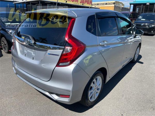 2018 Honda Fit Hatchback GP5 Hybrid image
