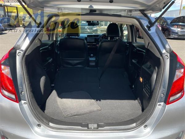 2018 Honda Fit Hatchback GP5 Hybrid image